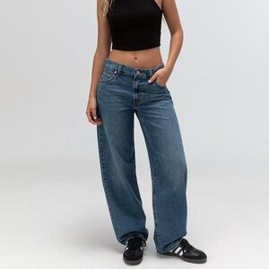 Levi’s Baggy Dad Jean